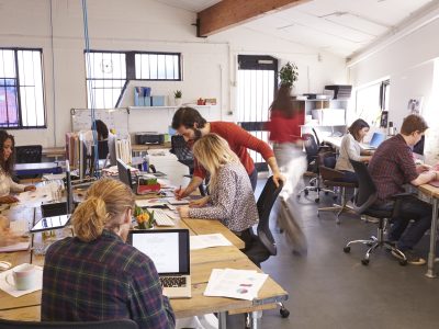 Interior,Of,Busy,Design,Office,With,Staff